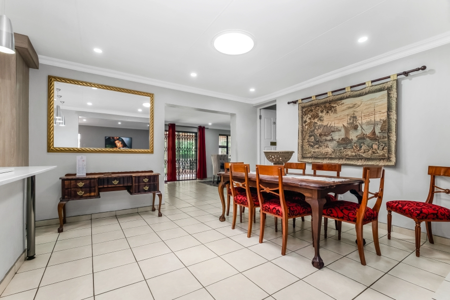 Fair Glen Deluxe King Studio